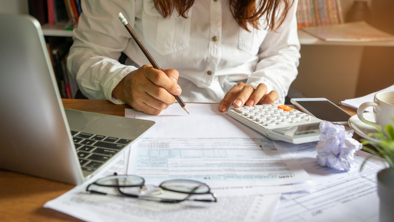 Why is Budgeting Important? 9 Reasons to Start Planning Your Budget