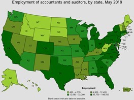 How Many Accountants Are There in the U.S.? [2024 Stats]